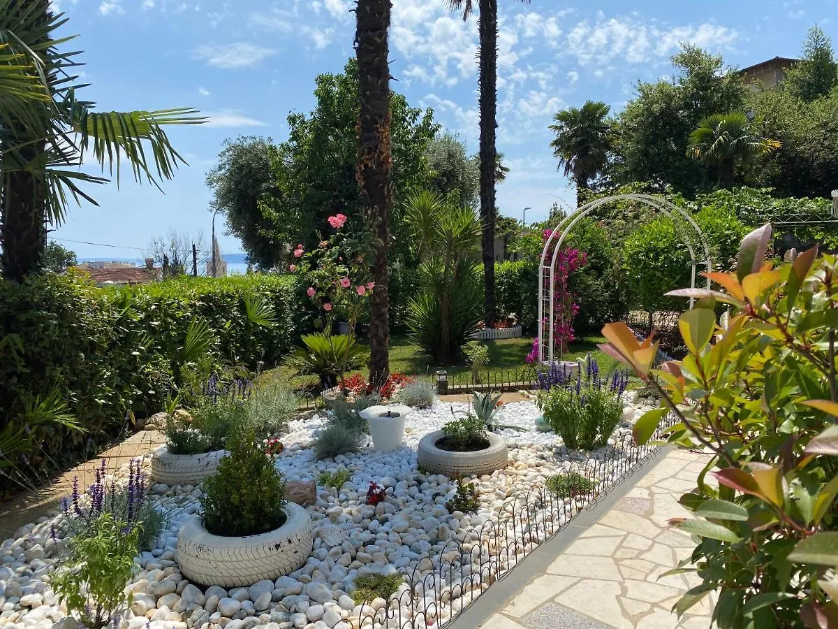 Guesthouse Villa Stanger 2 Lovran 4*,  Croatia